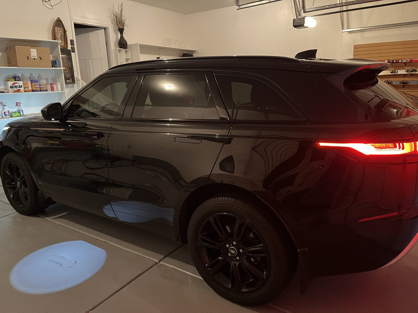 Black Range Rover Velar with gloss finish